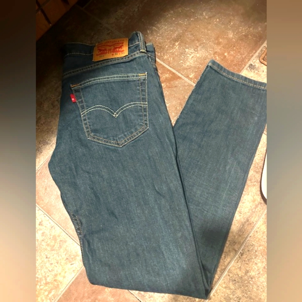 Men's Levi's jeans